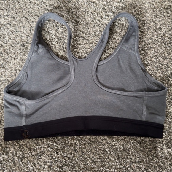 Nike Sports Bra - Picture 2 of 4